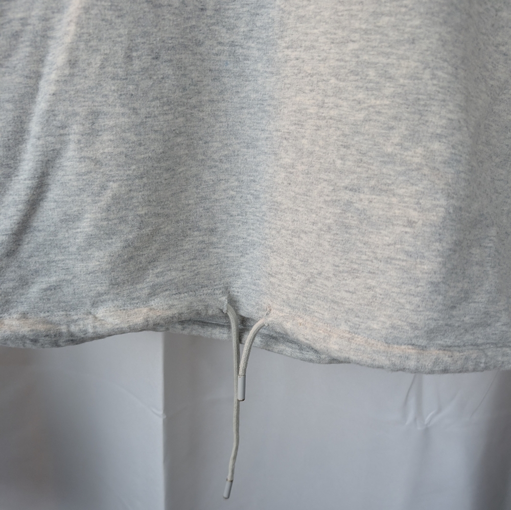 Aritzia Babaton Weekender Cropped Hoodie Light Grey size S in VGUC - Picture 4 of 11
